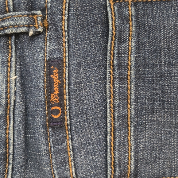 Wrangler Ultimate Riding Jean - Willow - Picture 2 of 6